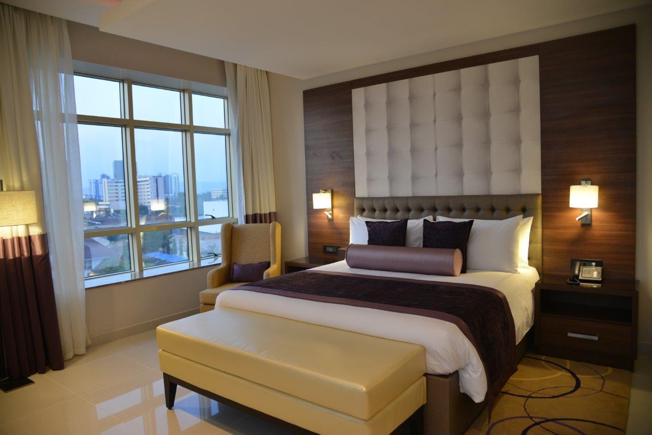 The Envoy Hotel อาบูจา ภายนอก รูปภาพ