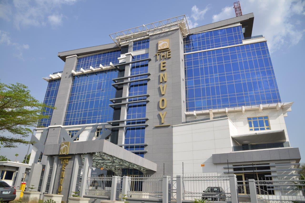 The Envoy Hotel อาบูจา ภายนอก รูปภาพ
