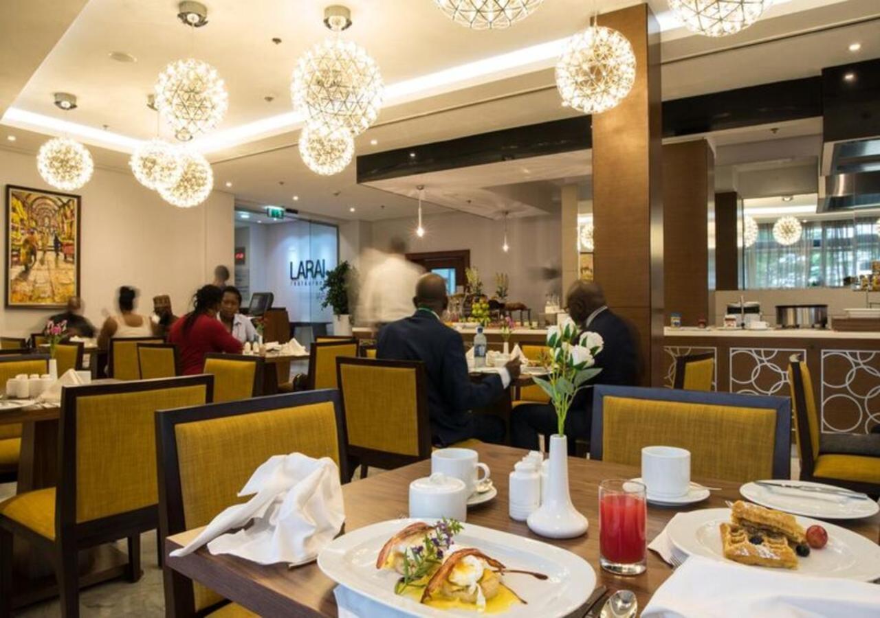 The Envoy Hotel อาบูจา ภายนอก รูปภาพ