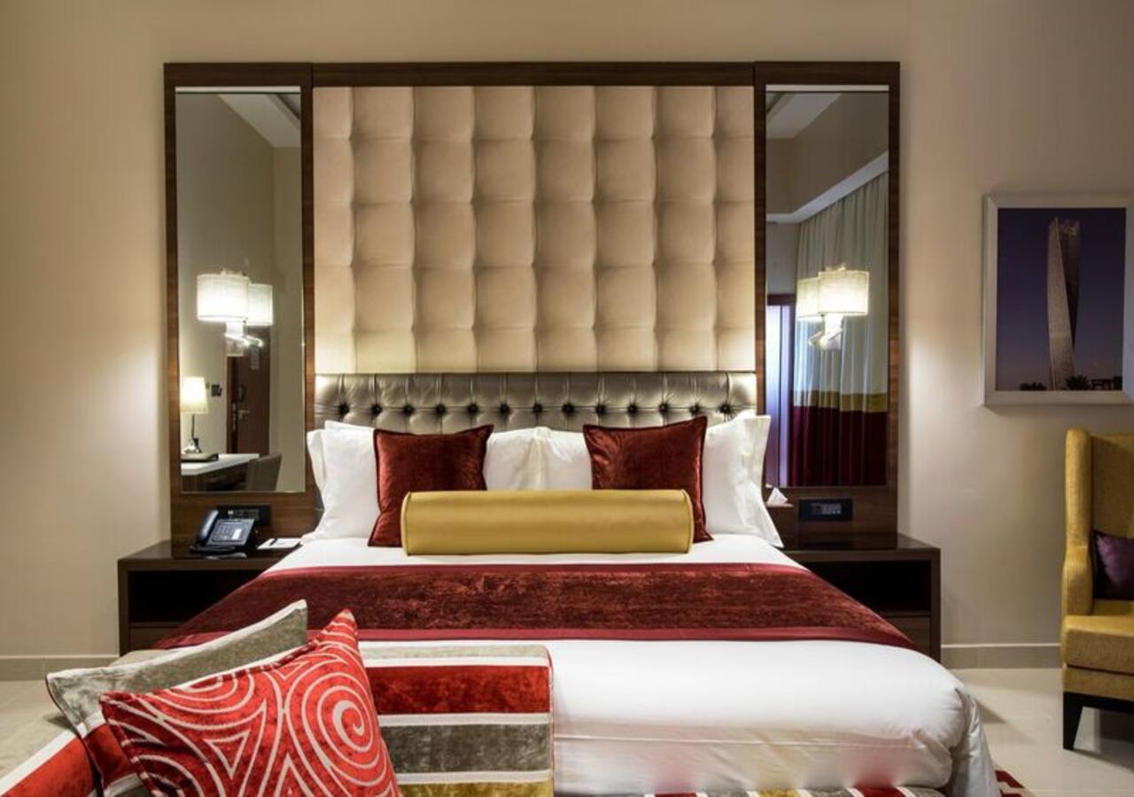 The Envoy Hotel อาบูจา ภายนอก รูปภาพ