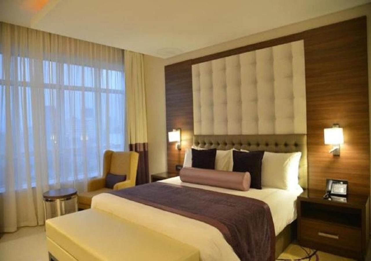 The Envoy Hotel อาบูจา ภายนอก รูปภาพ